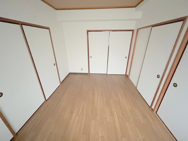 ハイライフ東生駒の内装