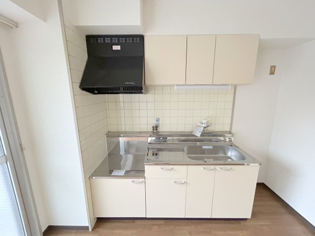 ハイライフ東生駒のキッチン