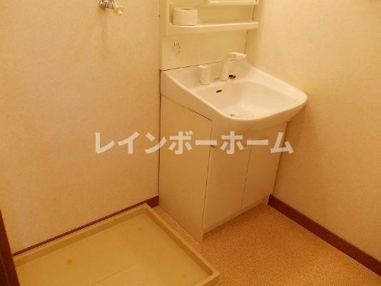 ＵＲＢＡＮ　ＴＥＲＲＡＣＥの独立洗面台