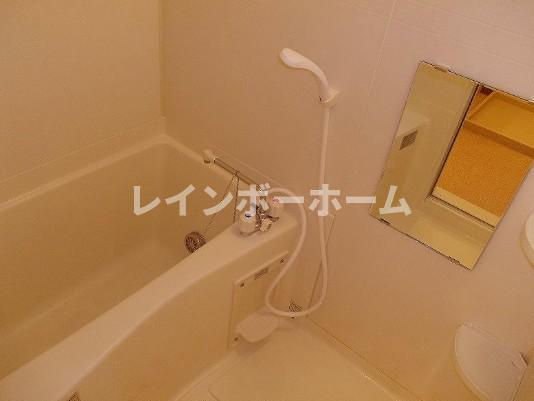 ＵＲＢＡＮ　ＴＥＲＲＡＣＥの浴室