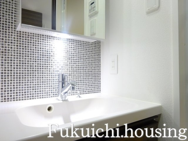 ＸＥＢＥＣ明大前の洗面所