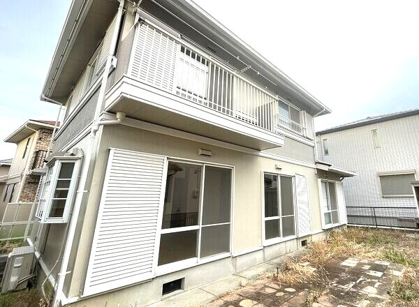 緑区亀が洞３丁目貸家