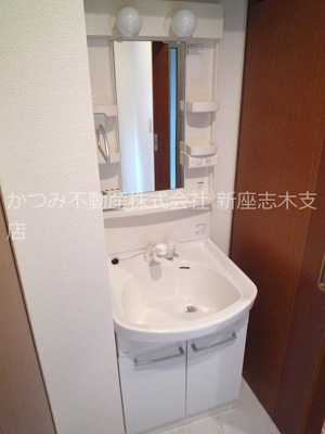 【独立洗面台】 | グラン・シャン（シャーメゾン）