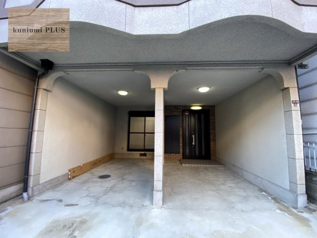 大阪市鶴見区緑3丁目の駐車場