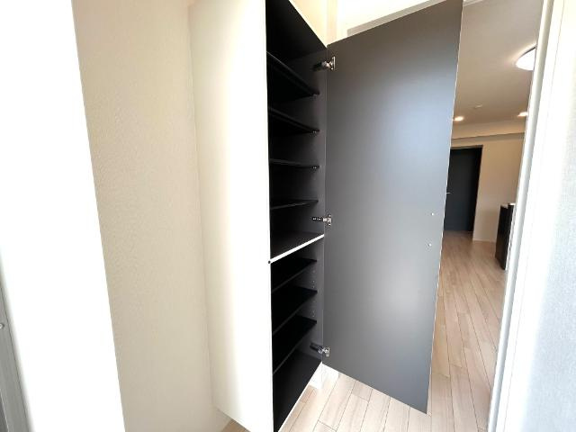 シルフィード　みらくの収納|シューズクローゼット