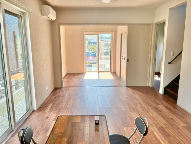 上津町　省令準耐火構造オール電化新築の玄関