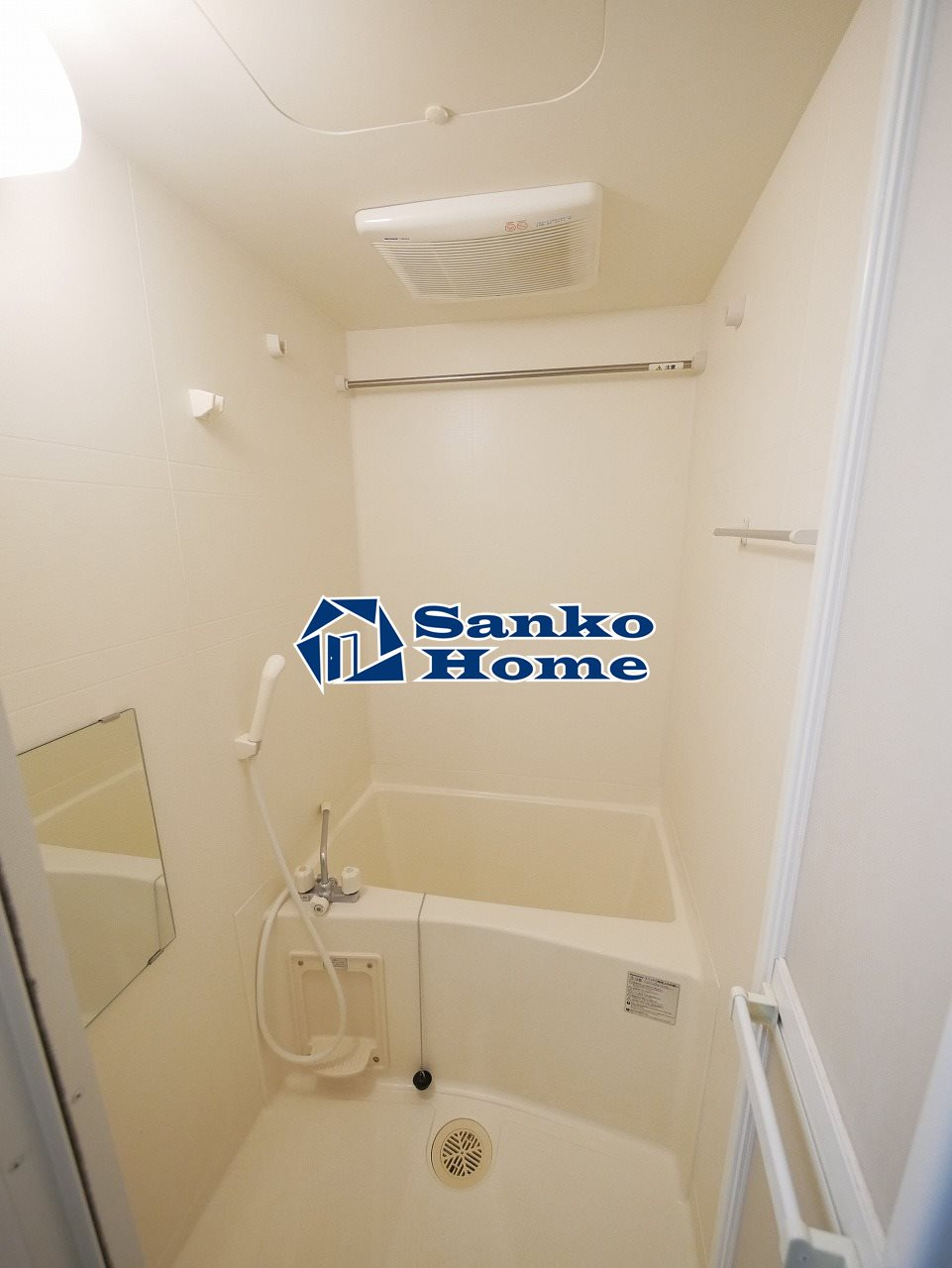 ＡＺＥＳＴ日暮里の浴室