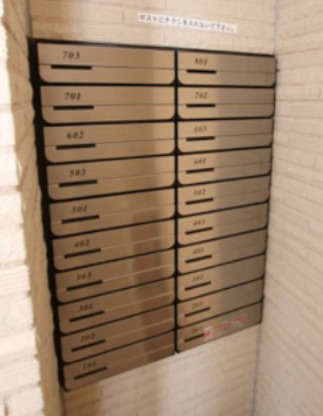 MON　CHATONのロビー