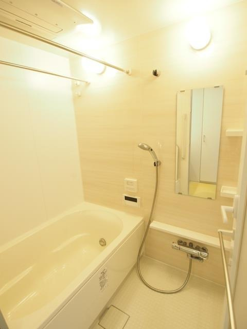 プラウドシティ塚口マークスカイの浴室