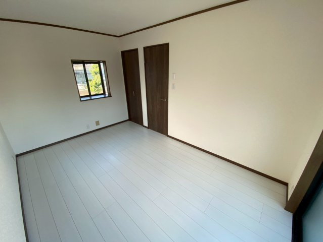 灘南通6丁目戸建の居間・リビング