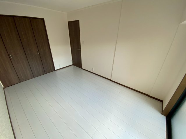 灘南通6丁目戸建の居間・リビング