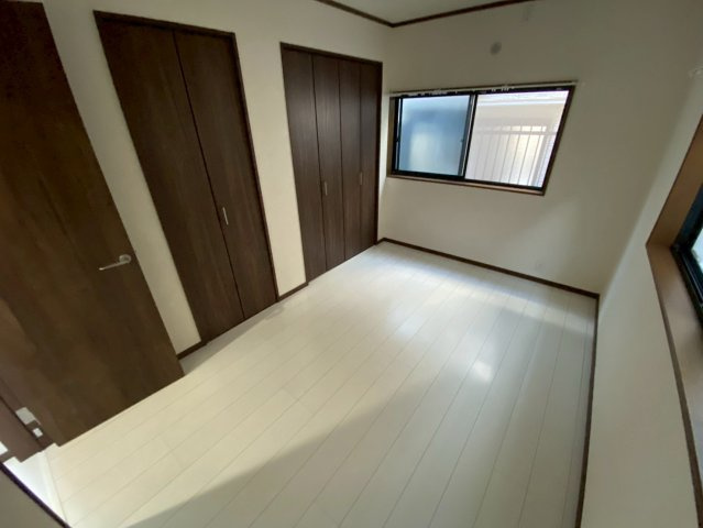 灘南通6丁目戸建の居間・リビング