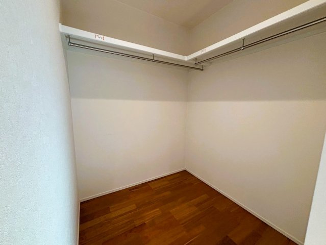 円明寺鳥居前の収納