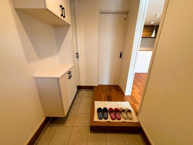 円明寺鳥居前の玄関