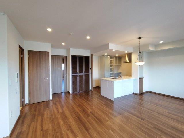 【居間・リビング】 | グレースマンション運動公園