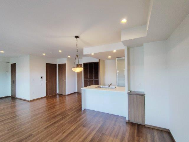 【居間・リビング】 | グレースマンション運動公園