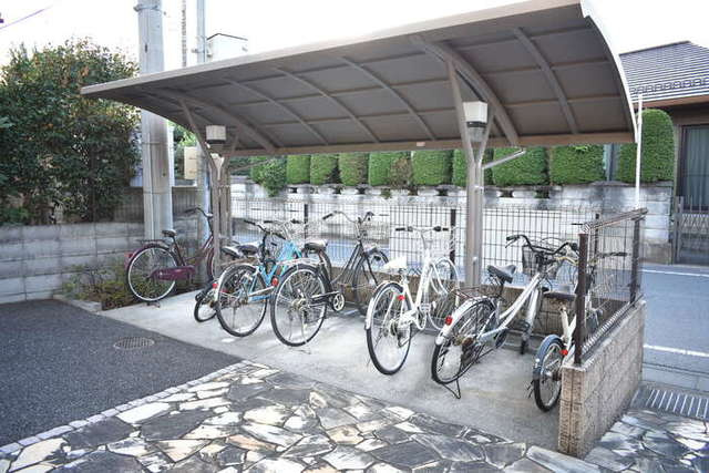 I．ヴィレッジ堀崎のその他共用部分|駐輪場。