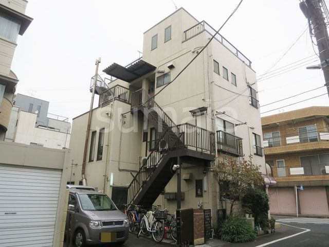 康安ビルの外観|別角度からの外観です。