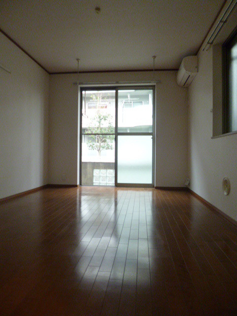 フロイデの内装|居室