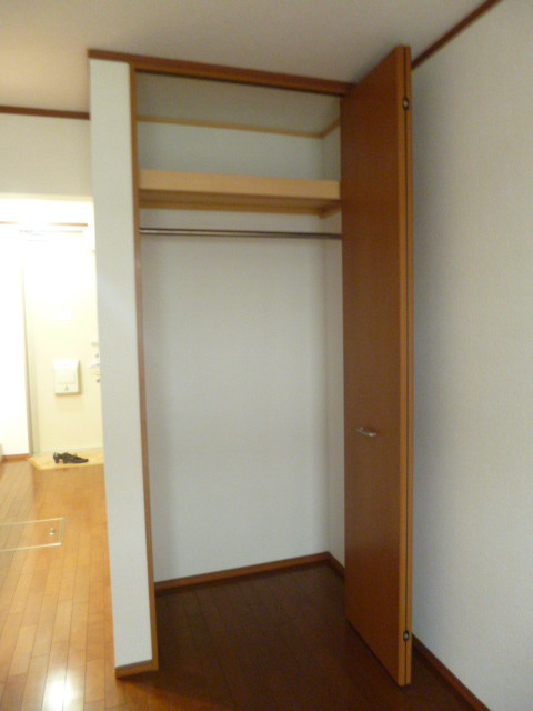 フロイデの収納|クローゼット