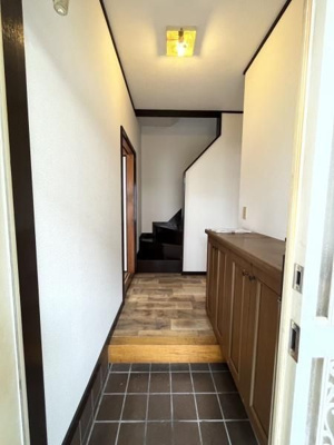 【玄関】 | 新座市栄貸家