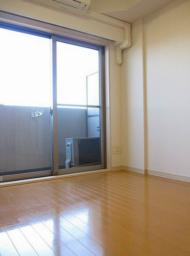 プレール・ドゥーク文京茗荷谷の居間・リビング