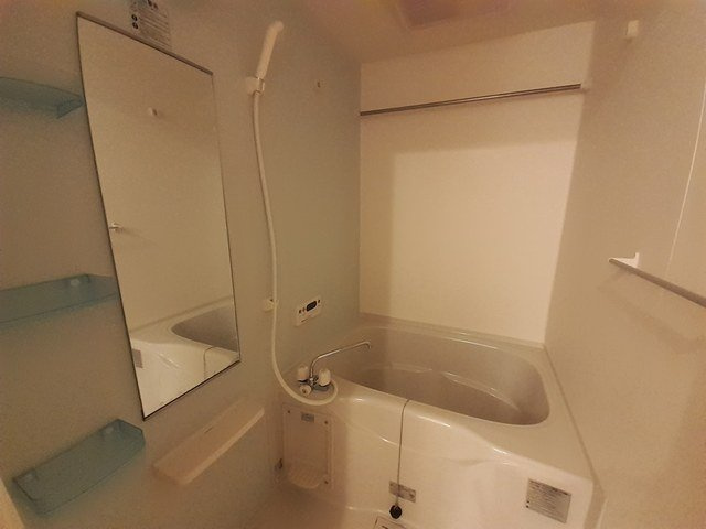 ヴィラモ－ドグリ－ンの浴室