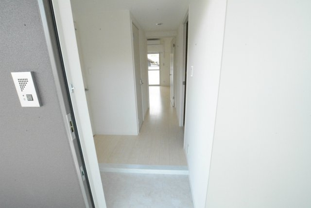 モントーレヒルズ悠の玄関|※同タイプ参考　現況優先