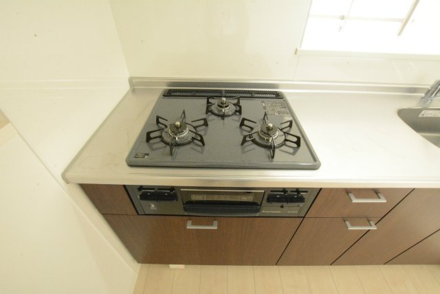 モントーレヒルズ悠のキッチン|※同タイプ参考　現況優先