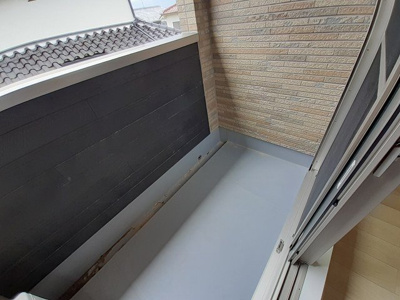 【バルコニー】 | エイシン楠葉美咲 | 開放的で明るい空間を演出してくれるバルコニーです