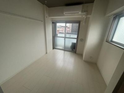 【洋室】 | エルスタンザ大口