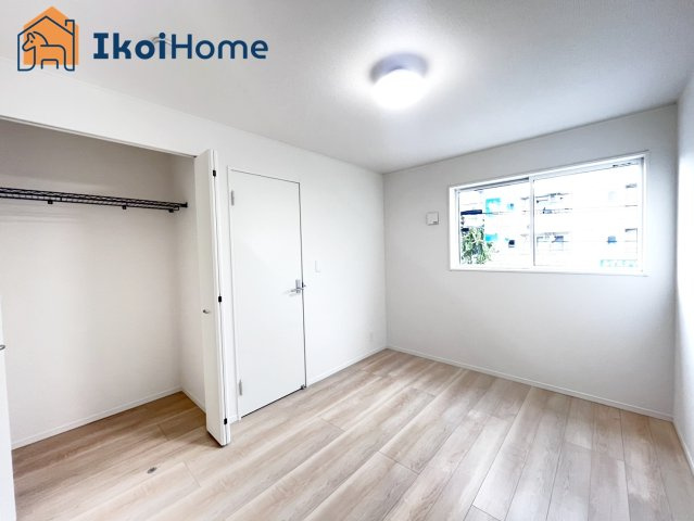 神戸市西区大沢第1　1号棟　新築戸建の収納|【ホームページに現地動画掲載中】●年中無休：当日予約可●毎月５組限定！人気オプション３点１万円で取付