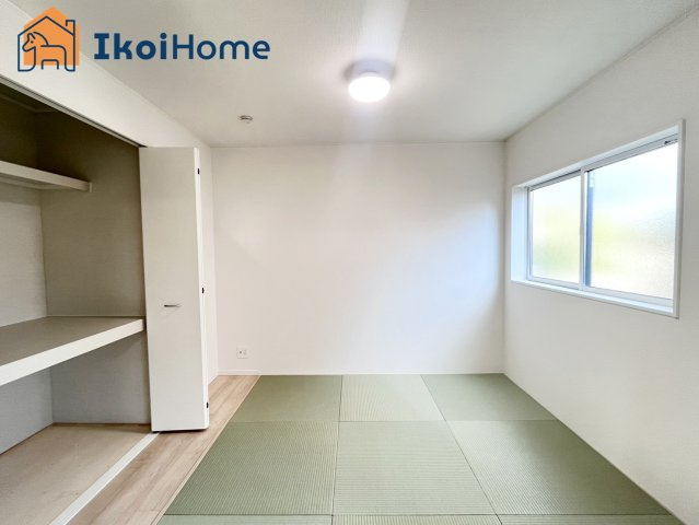 神戸市西区大沢第1　1号棟　新築戸建の内装|【ホームページに現地動画掲載中】●年中無休：当日予約可●収納スペース完備の便利な5.2帖の和室です