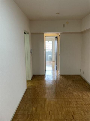 【内装】 | クレセント南町 | 内装は落ち着いています