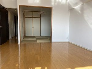 ランドゥール久留米セントラルステージの内装|内装は落ち着いています