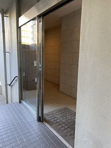 ランドゥール久留米セントラルステージのエントランス