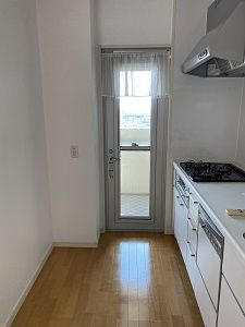 ランドゥール久留米セントラルステージのキッチン