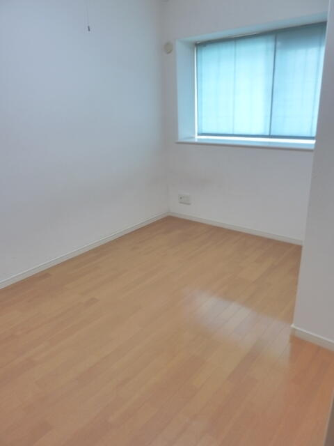 ランドゥール久留米セントラルステージの洋室