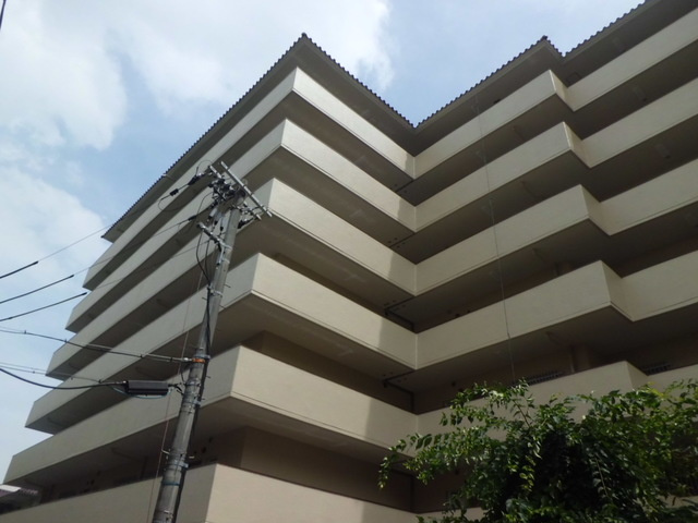 プラザ翠光の外観