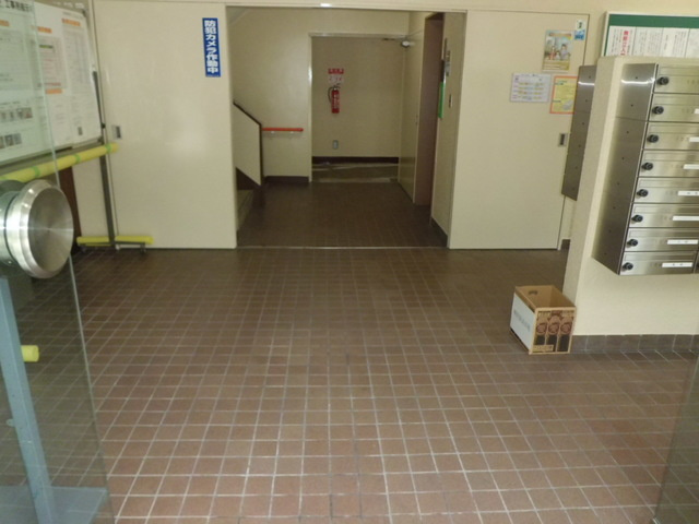 プラザ翠光のロビー