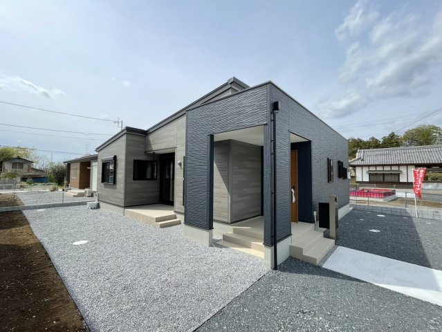 境町西泉田〈全４区画〉１号棟の画像