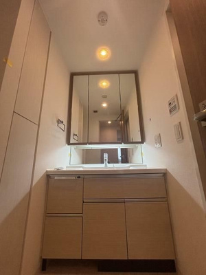 【独立洗面台】 | セルアージュ横濱鶴見アストレ