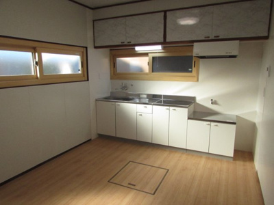 【キッチン】 | 上物部2丁目一戸建て