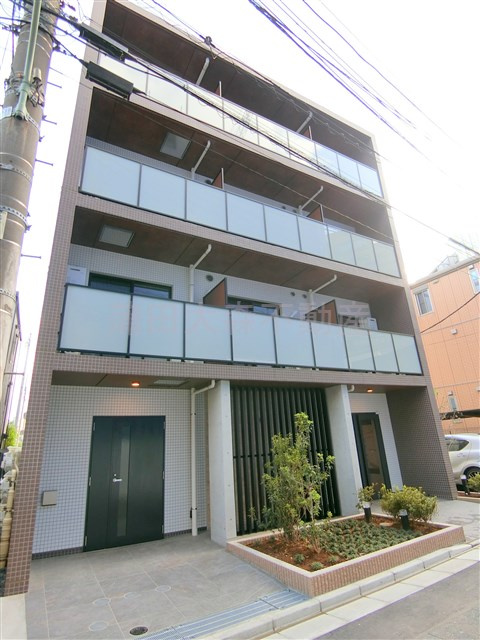 GRAN PASEOグランパセオ蒲田Ⅱの外観|2022年9月築　RC鉄筋コンクリート造地上5階建て総戸数29戸
東京都大田区東蒲田2丁目　京浜東北線蒲田駅徒歩16分、京急本線京急蒲田駅徒歩3分