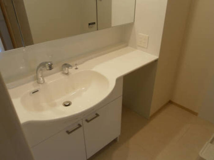 グランツの洗面所|コンパクトで使いやすい洗面所