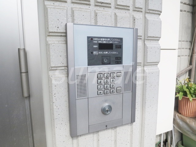 シェソワ　メグミのセキュリティ|安心のオートロックです♪