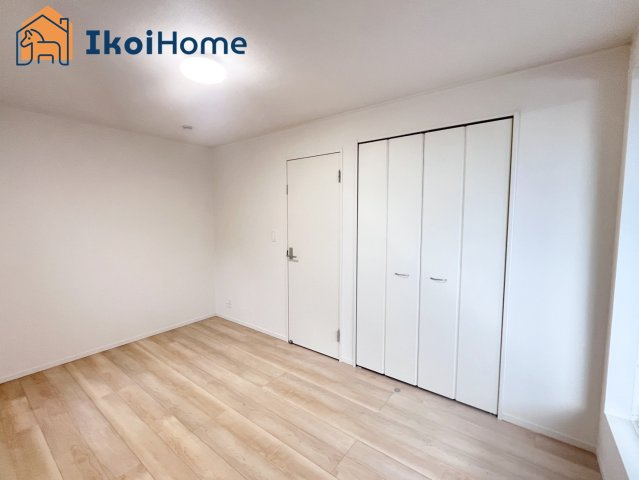 神戸市西区大沢第1　2号棟　新築戸建の子供部屋|【ホームページに現地動画掲載中】●年中無休：当日予約可●通常の２倍の断熱効果！全室ペアガラス完備！