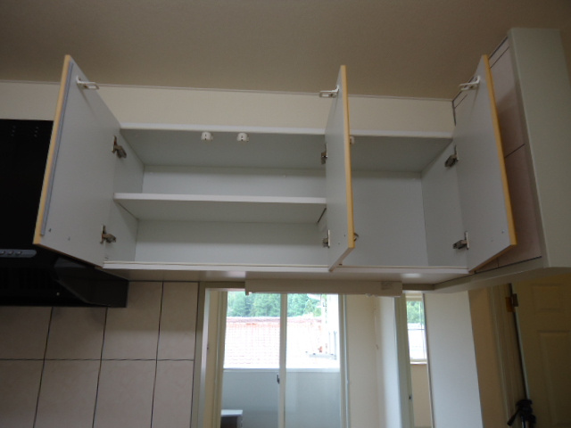 クラシス新白河の収納|キッチン上部戸棚（イメージ）