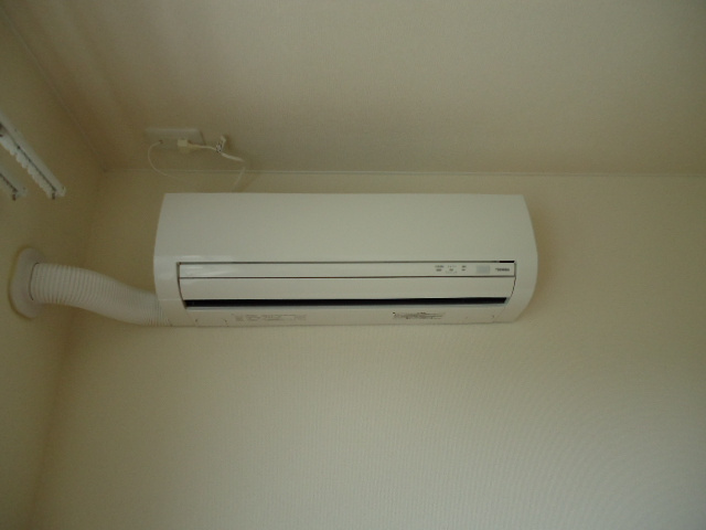 クラシス新白河の設備|洋室②エアコン（イメージ）