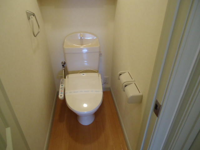 クラシス新白河のトイレ|シャワー付きトイレ（イメージ）